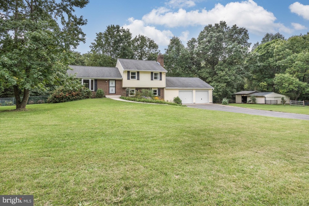 289 Sigma Dr, Harwood, MD 20776 - photo 1