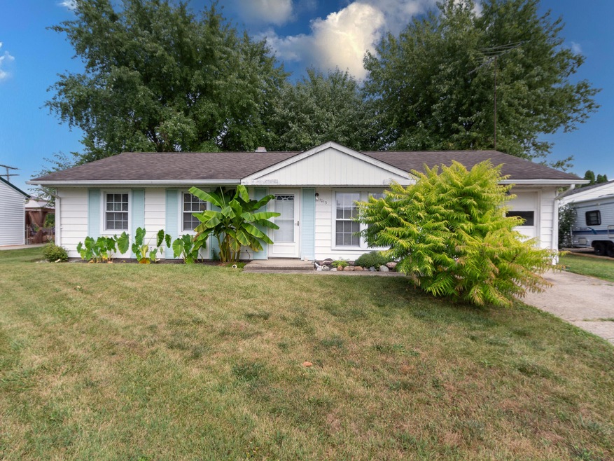 1013 E Center Cross St, Edinburgh, IN 46124 - photo 1