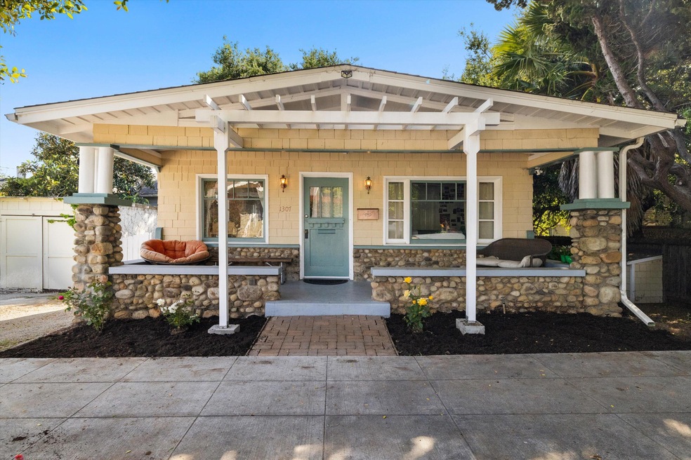 3bd/2ba + 1bd/1ba