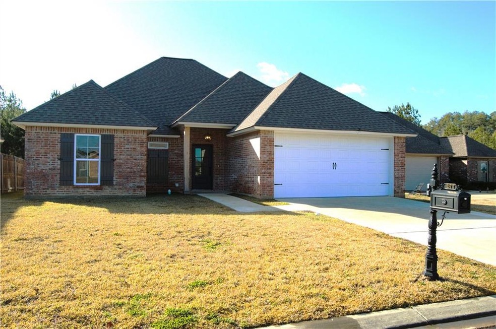 277 Crossover Dr, Pineville, LA 71360 - photo 1