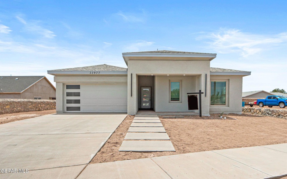 11977 Crevasse Dr, Socorro, TX 79927 - photo 1