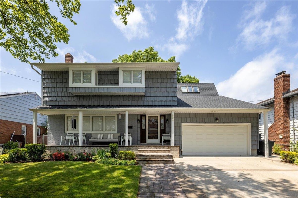 994 S End, Woodmere, NY 11598 - photo 1