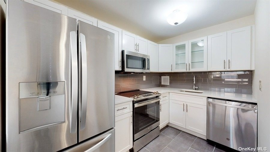 16631 9th Ave unit 2C, Whitestone, NY 11357 - photo 1