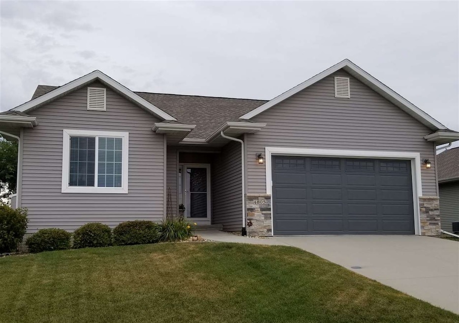 4805 Millenium Dr, Cedar Falls, IA 50613 - photo 1