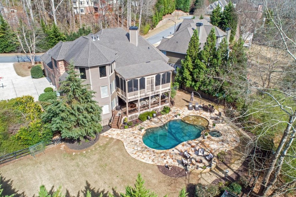 What a grand estate!
