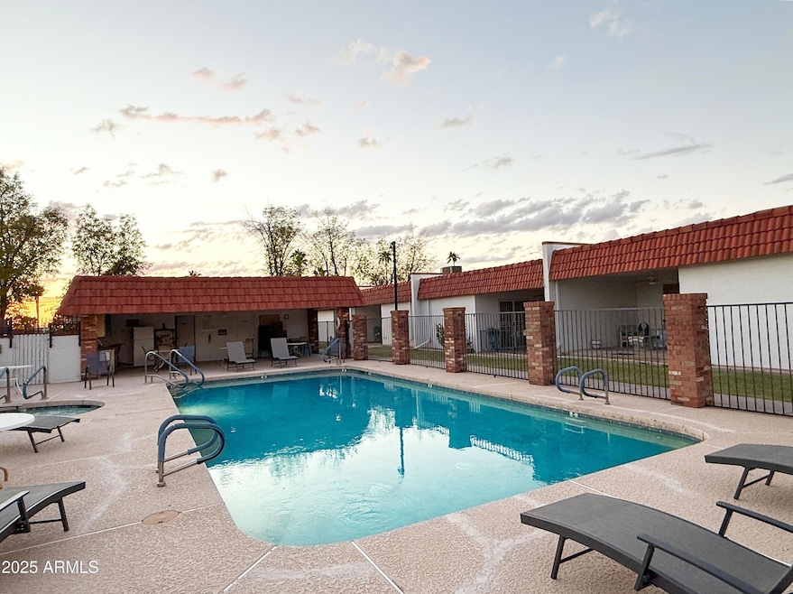 1951 N 64th St unit 26, Mesa, AZ 85205 - photo 1