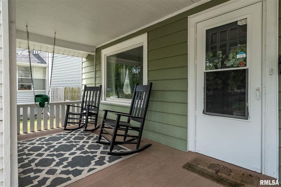 2120 Eastern Ave, Davenport, IA 52803 - photo 1