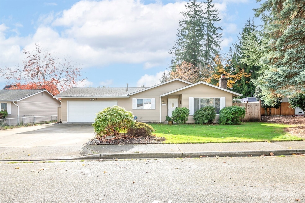 12133 SE 217th Place, Kent, WA 98031 - photo 1