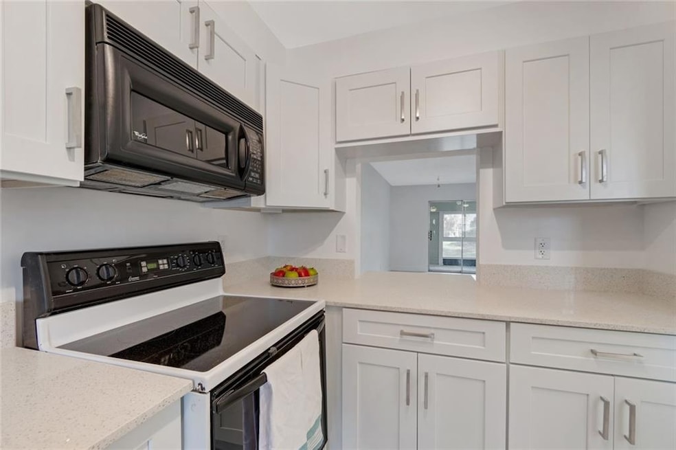 2050 NE 39th St unit N111, Lighthouse Point, FL 33064 - photo 1