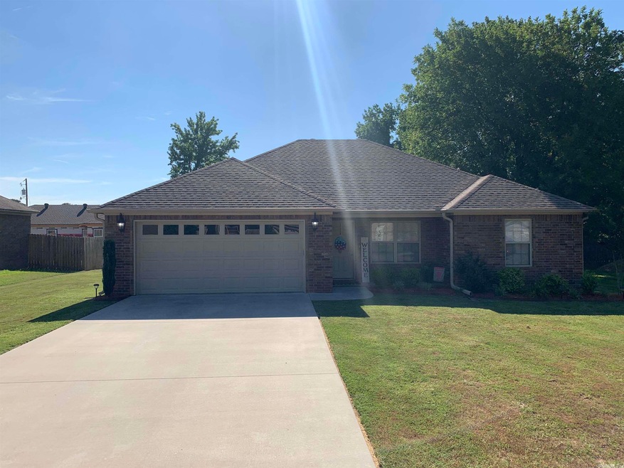 613 Macy Ln, Beebe, AR 72012 - photo 1