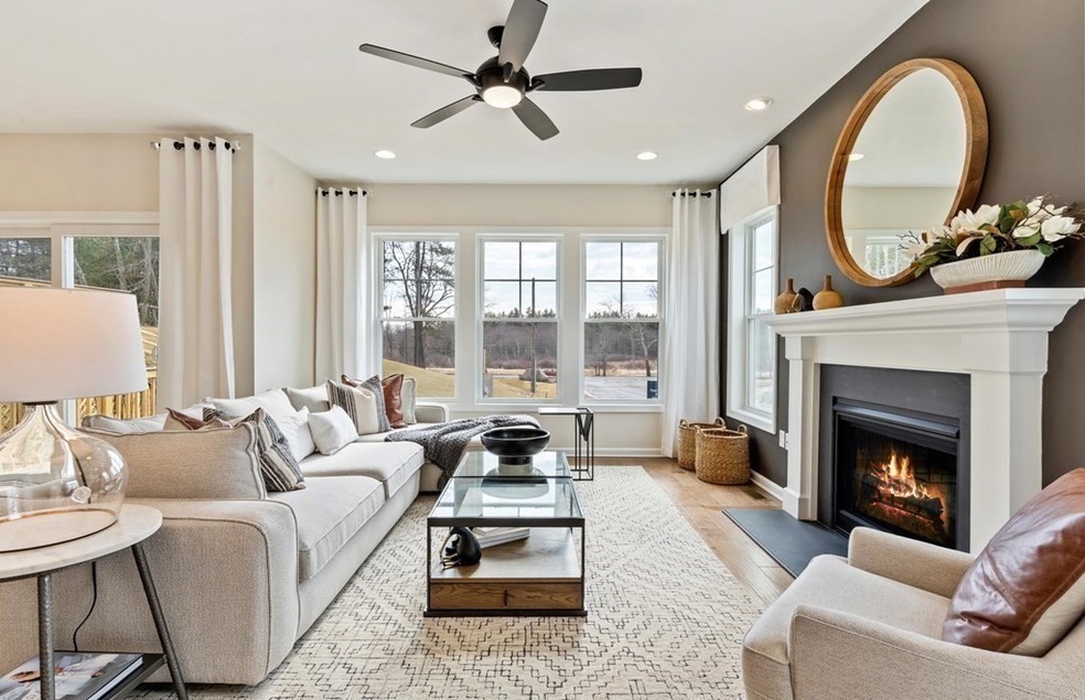 106 Heron Ln unit 18, Sudbury, MA 01776 - photo 1