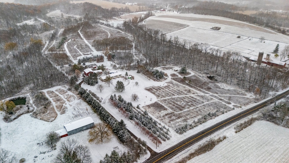 7625 Hallock Rd, Bloomfield, NY 14469 - photo 1