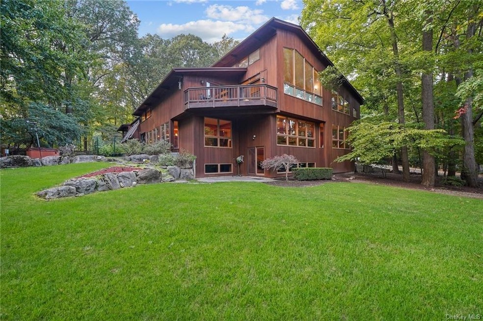 356 Phillips Hill Rd, New City, NY 10956 - photo 1