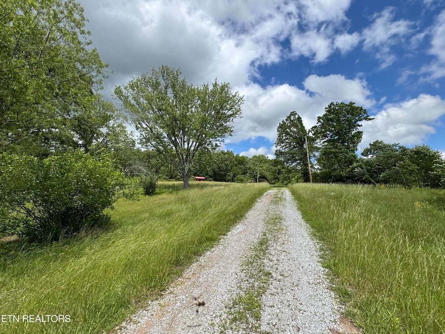 For Sale $225,000 • Co-Listing Agent