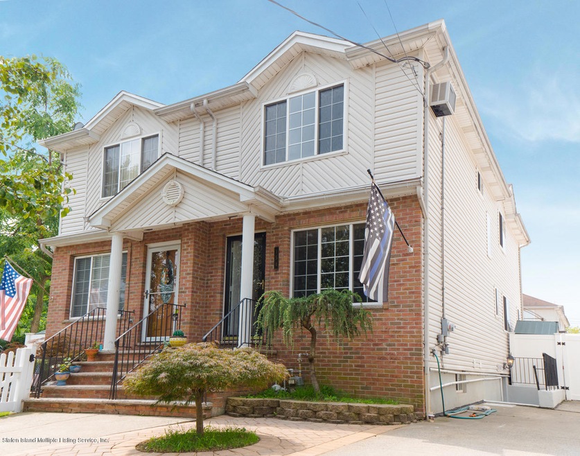 154 Alberta Ave, Staten Island, NY 10314 - photo 1