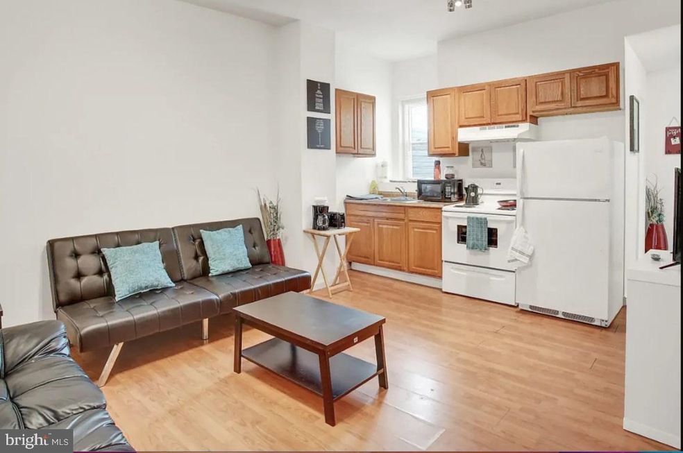 2216 Reed St unit 2ND FLR, Philadelphia, PA 19146 - photo 1