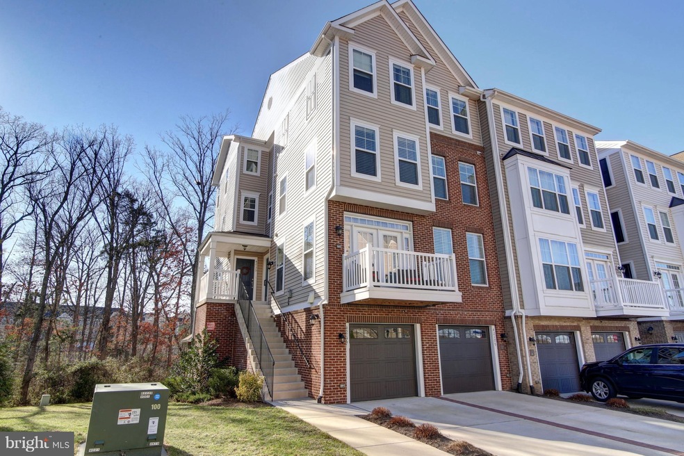 42177 Canary Grass Square, Stone Ridge, VA 20105 - photo 1