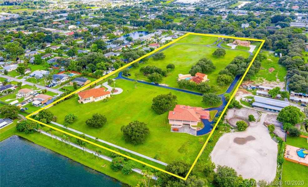 Entire 14 acre community