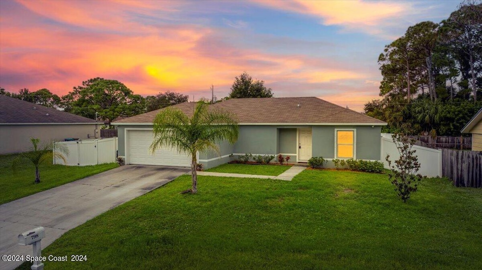 798 Trinidad Ave SE, Palm Bay, FL 32909 - photo 1