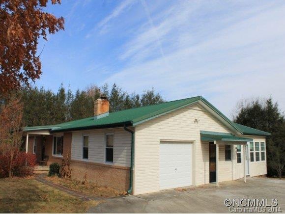 17 Ridgewood Acres Dr unit 2, Hendersonville, NC 28792 - photo 1