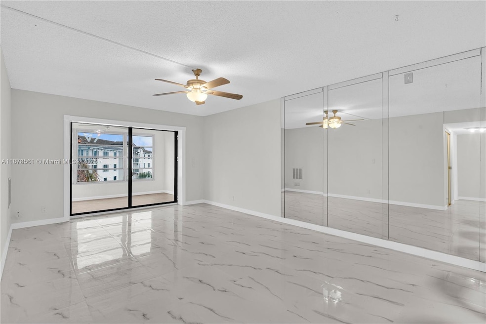 9355 SW 8th St unit 4250, Boca Raton, FL 33428 - photo 1