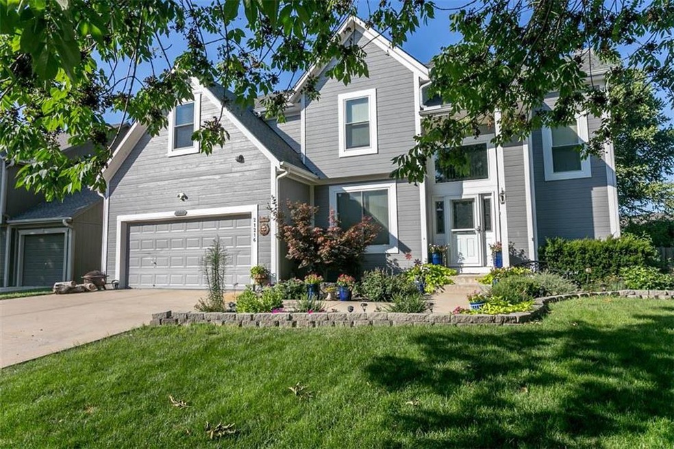 21216 W 48th St, Shawnee, KS 66218 - photo 1