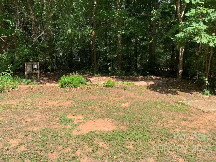 109 Arbor Dr, Statesville, NC 28677 - photo 1