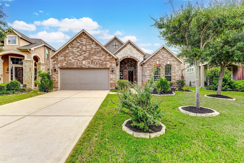 27911 Hunters Rock Ln, Katy, TX 77494 - photo 1