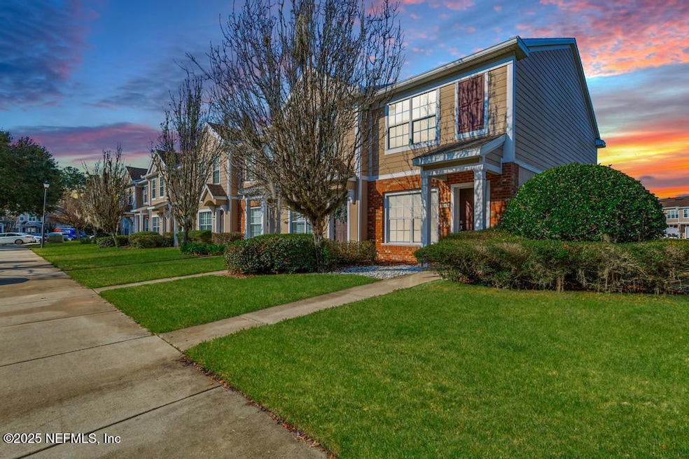 6548 Arching branch Circle-1