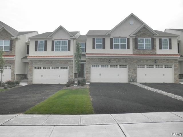4424 Lenni Cir, Emmaus, PA 18049 - photo 1
