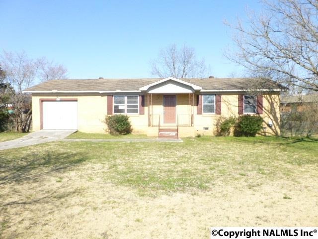 3809 Telstar Cir SW, Huntsville, AL 35805 - photo 1