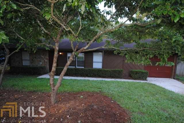 1289 Labelle St, Jonesboro, GA 30238 - photo 1