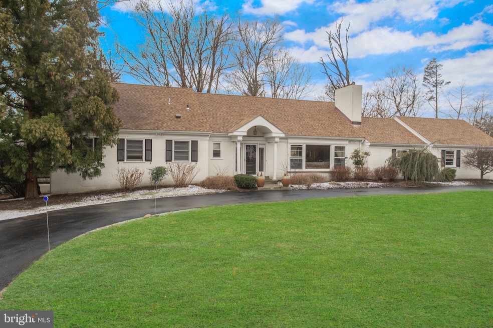 844 Mount Moro Rd, Villanova, PA 19085 - photo 1