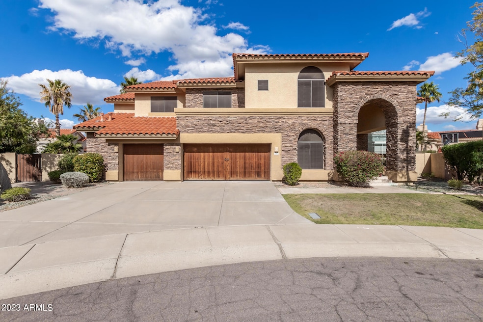 Sold $1,030,000 • Co-Listing Agent