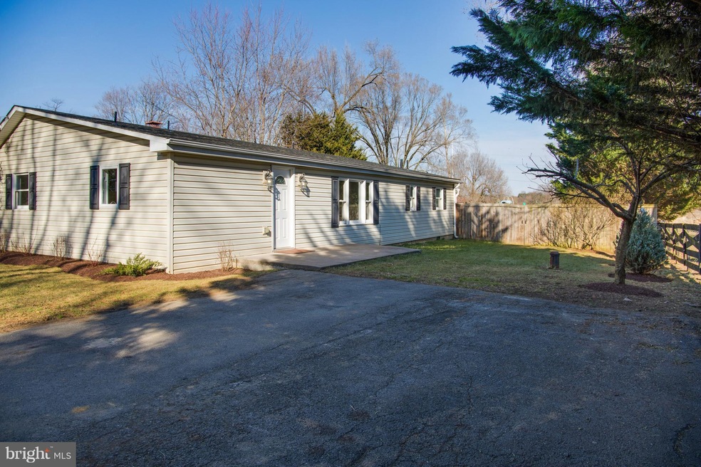 135 Ward Ave, Winchester, VA 22602 - photo 1