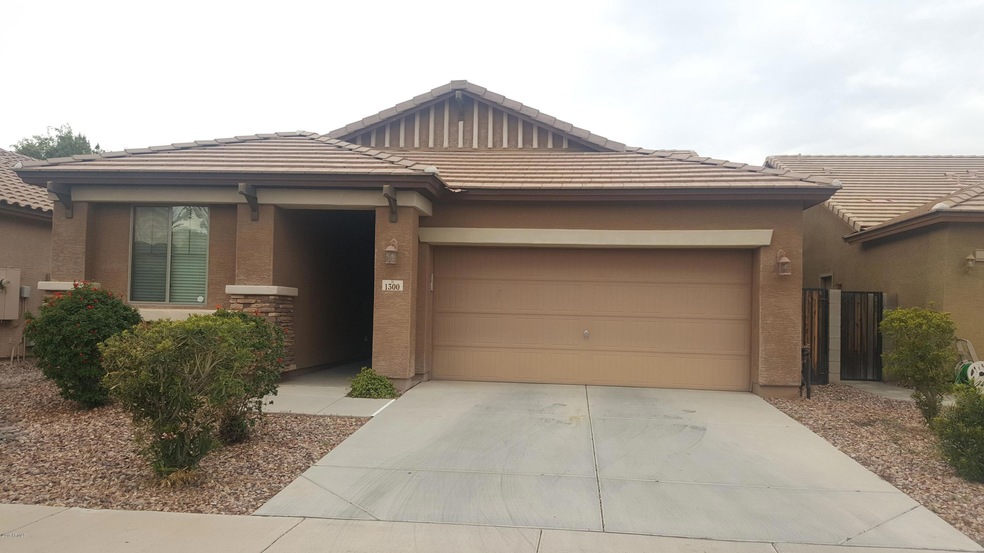 1300 E Marcella Ln, Gilbert, AZ 85295 - photo 1