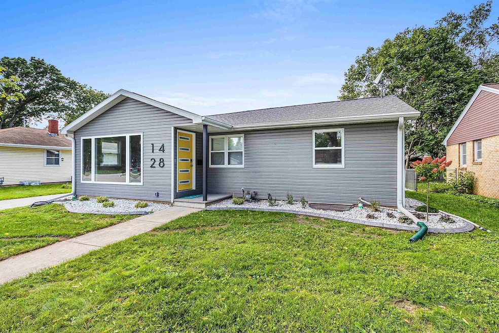 Under Contract $450,000 • Co-Listing Agent