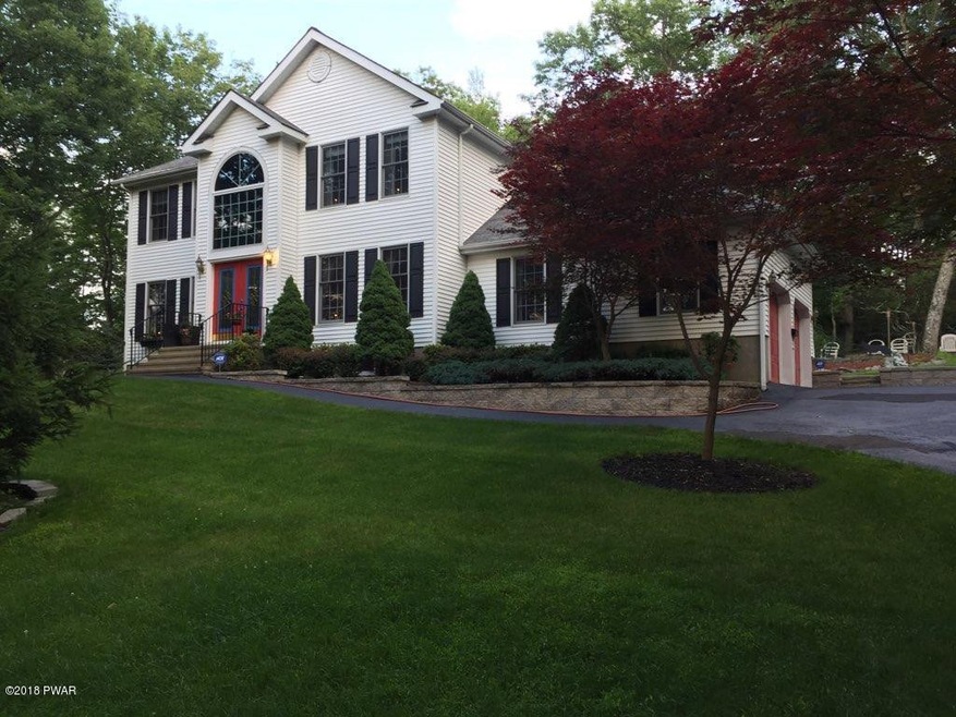 144 Arbutus Ln, Milford, PA 18337 - photo 1