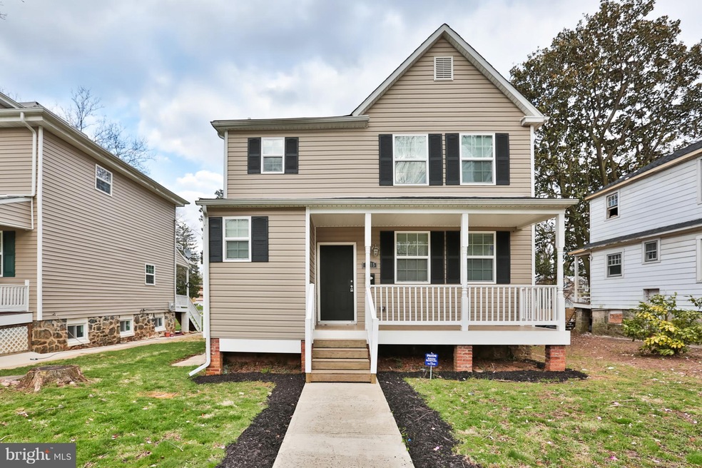 3615 Howard Park Ave