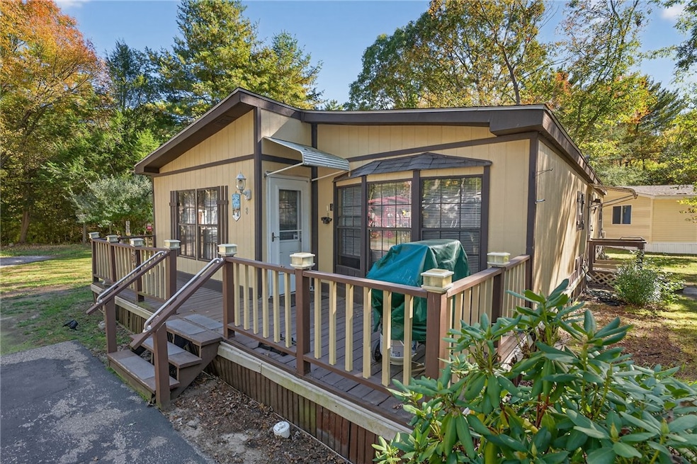 8 Comfort Way, Coventry, RI 02816 - photo 1