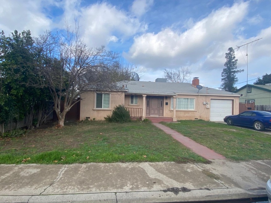 655 W Olive Ave, Turlock, CA 95380 - photo 1