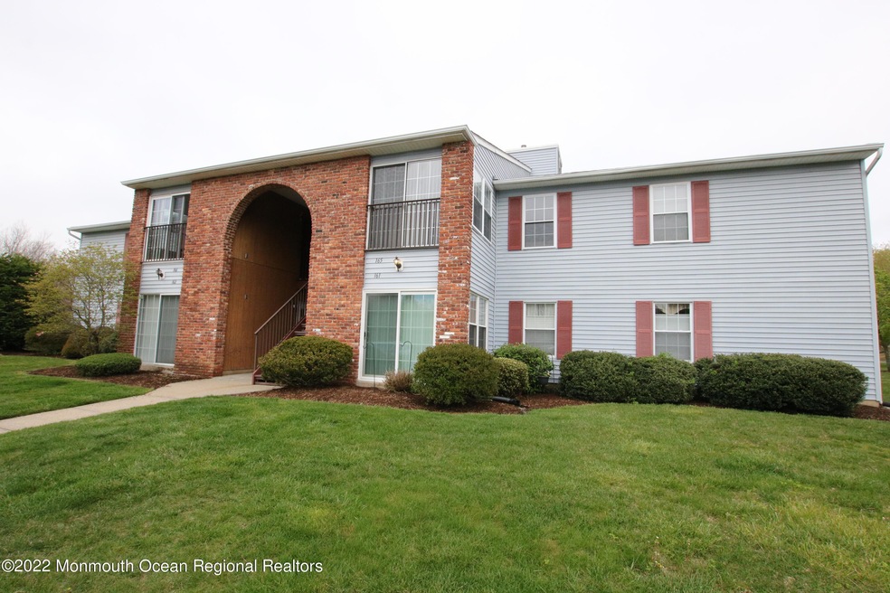 166 Frontier Way unit 6, Tinton Falls, NJ 07753 - photo 1