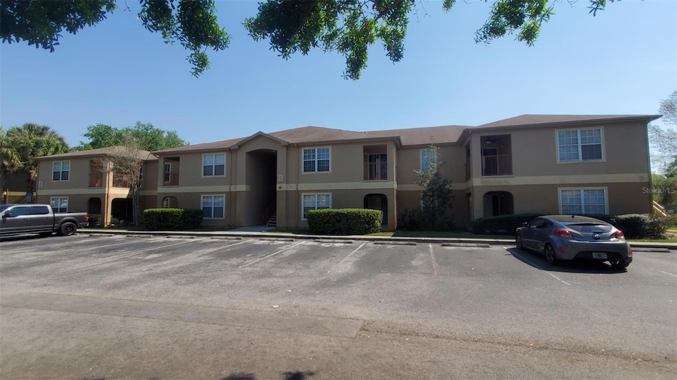 5908 Brickleberry Ln unit 203, Zephyrhills, FL 33541 - photo 1