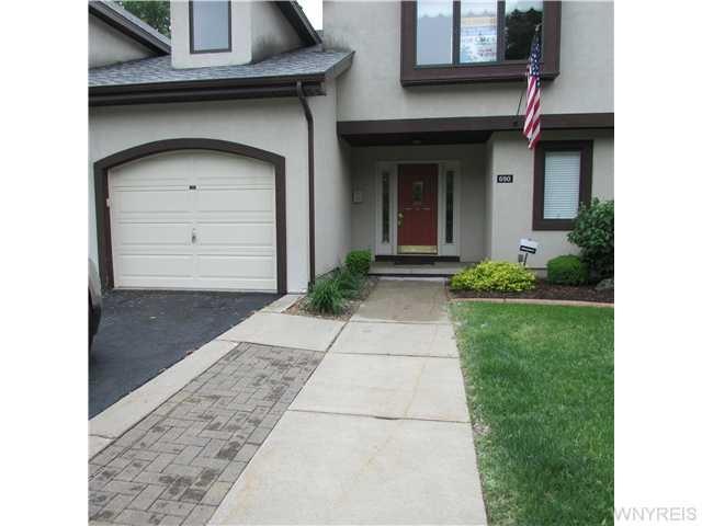 Exterior Front Welcome to 690 Northridge #111