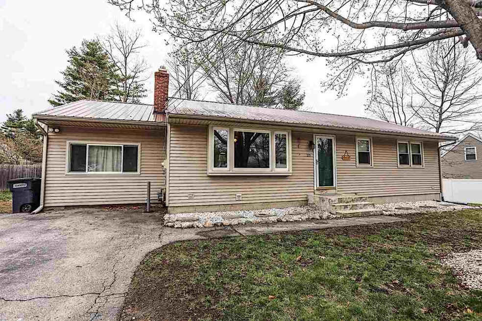 25 Notre Dame Ave, Allenstown, NH 03275 - photo 1