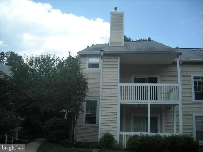 11978 Cardamom Dr unit 11978, Woodbridge, VA 22192 - photo 1
