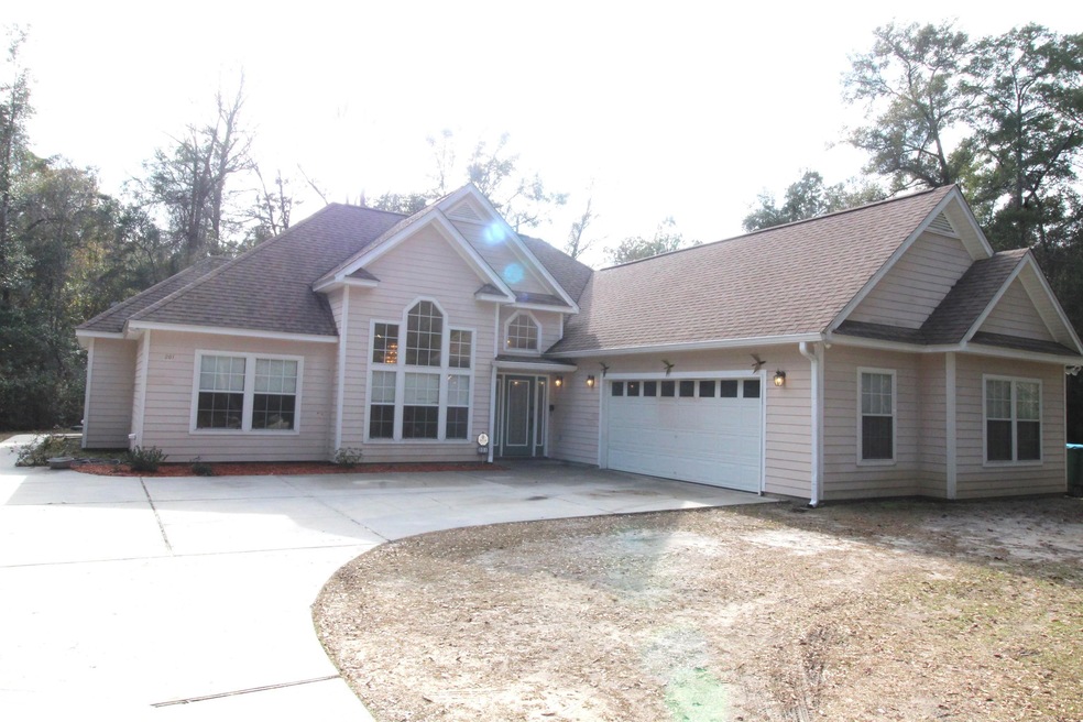 201 Sharonwood Dr, Crawfordville, FL 32327 - photo 1