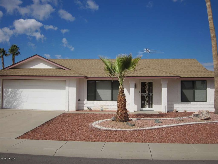 BEAUTIFUL SUN CITY WEST HOME