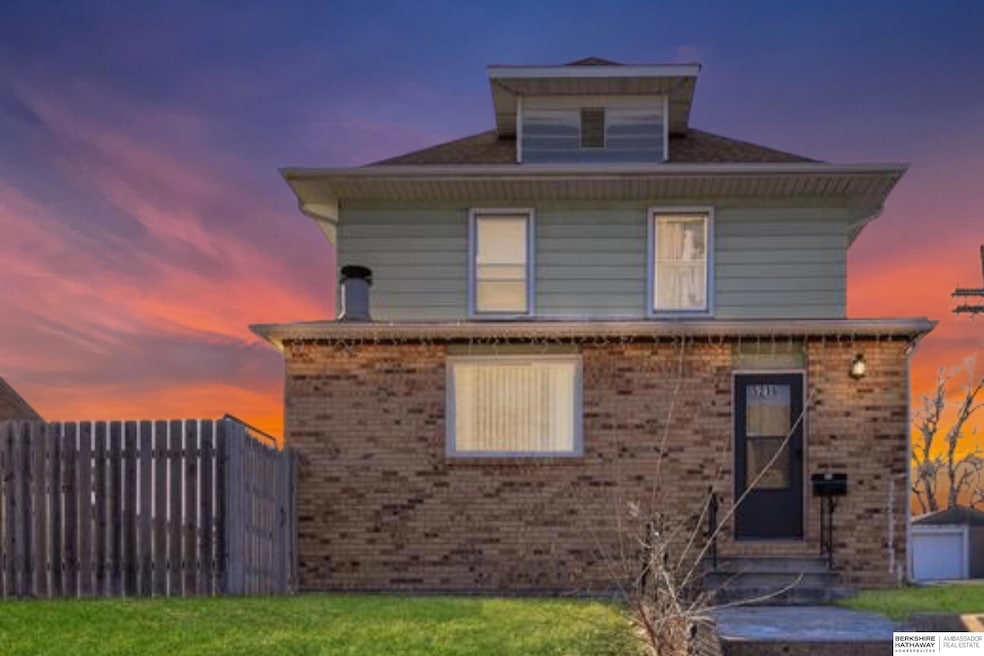 5216 S 36th St, Omaha, NE 68107 - photo 1