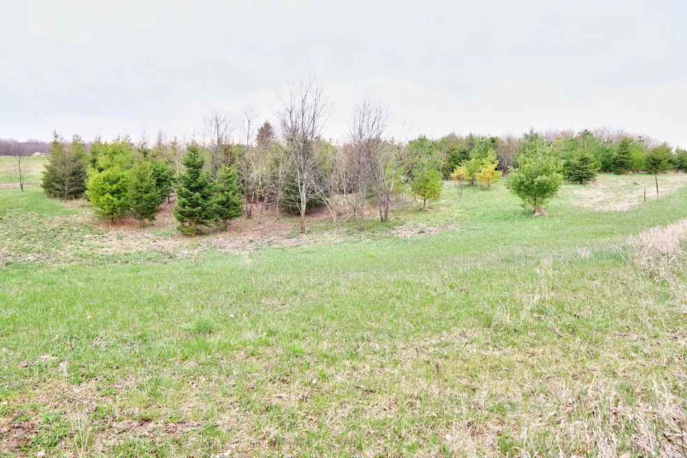 10 Acres County Road N